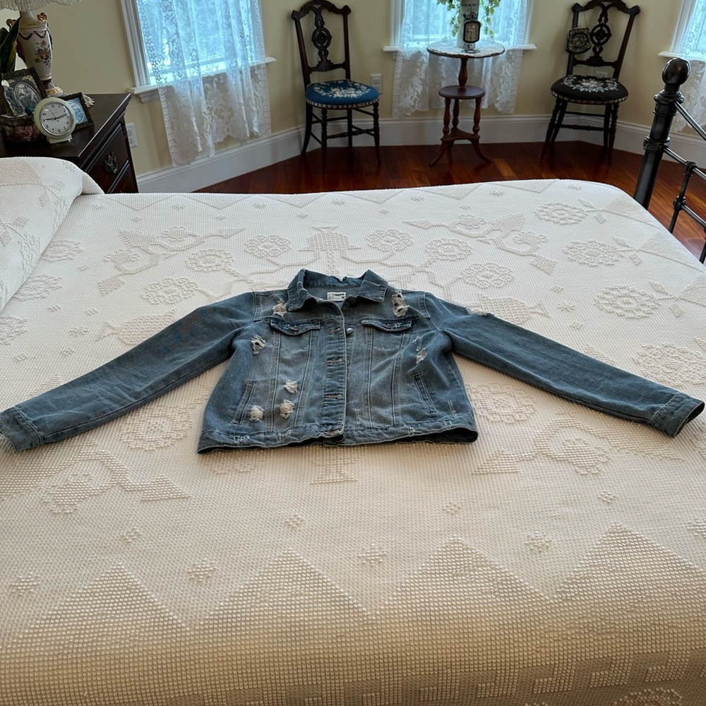 CISONO DENIM COLLECTION DISTRESSED MEDIUM WASH JEAN JACKET SIZE MEDIUM